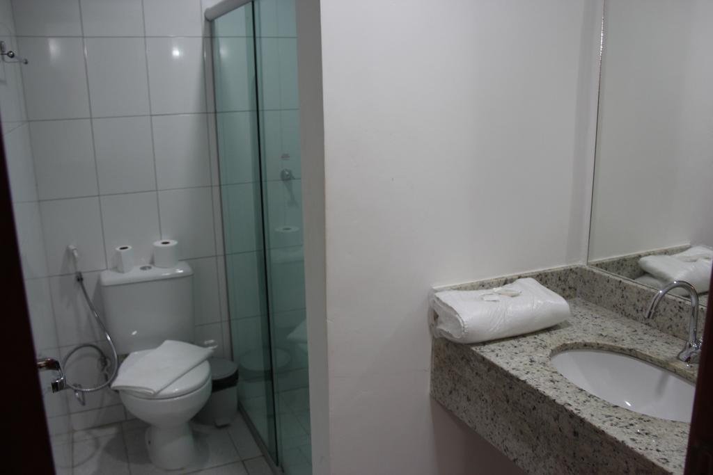 Larison Economy Hotel Pôrto Velho Ngoại thất bức ảnh