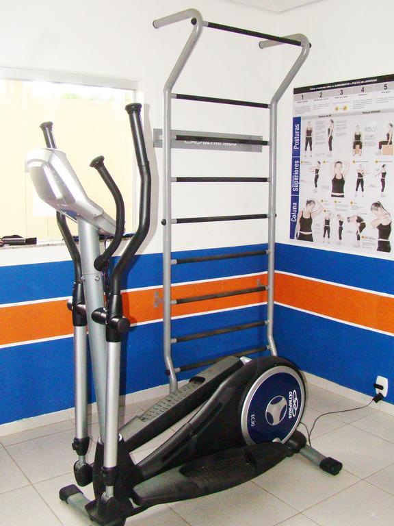Larison Economy Hotel Pôrto Velho Ngoại thất bức ảnh