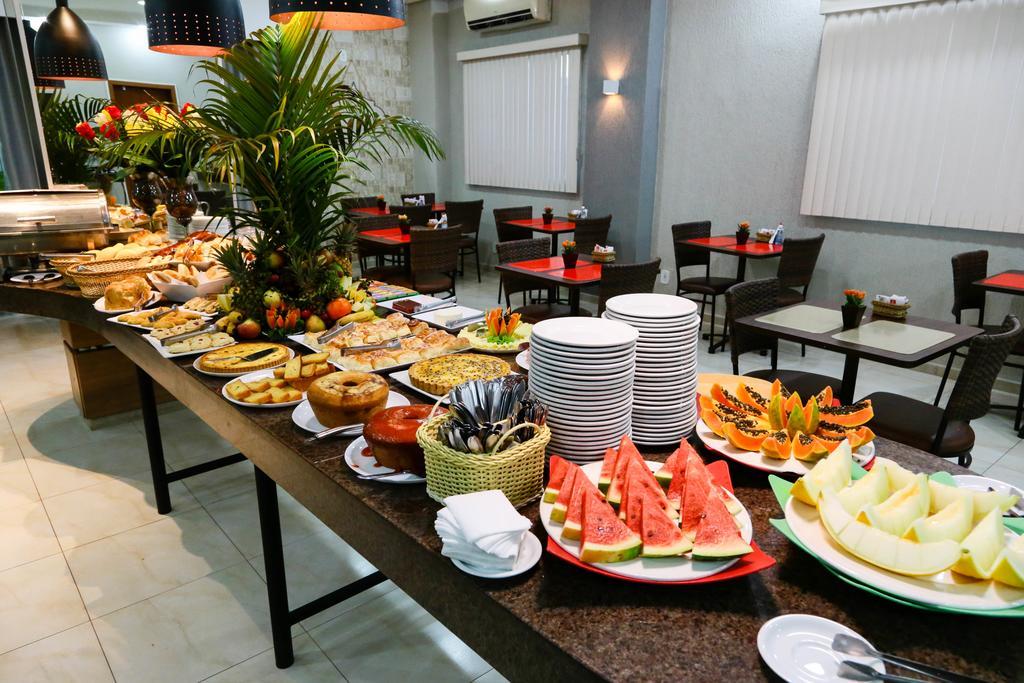 Larison Economy Hotel Pôrto Velho Ngoại thất bức ảnh