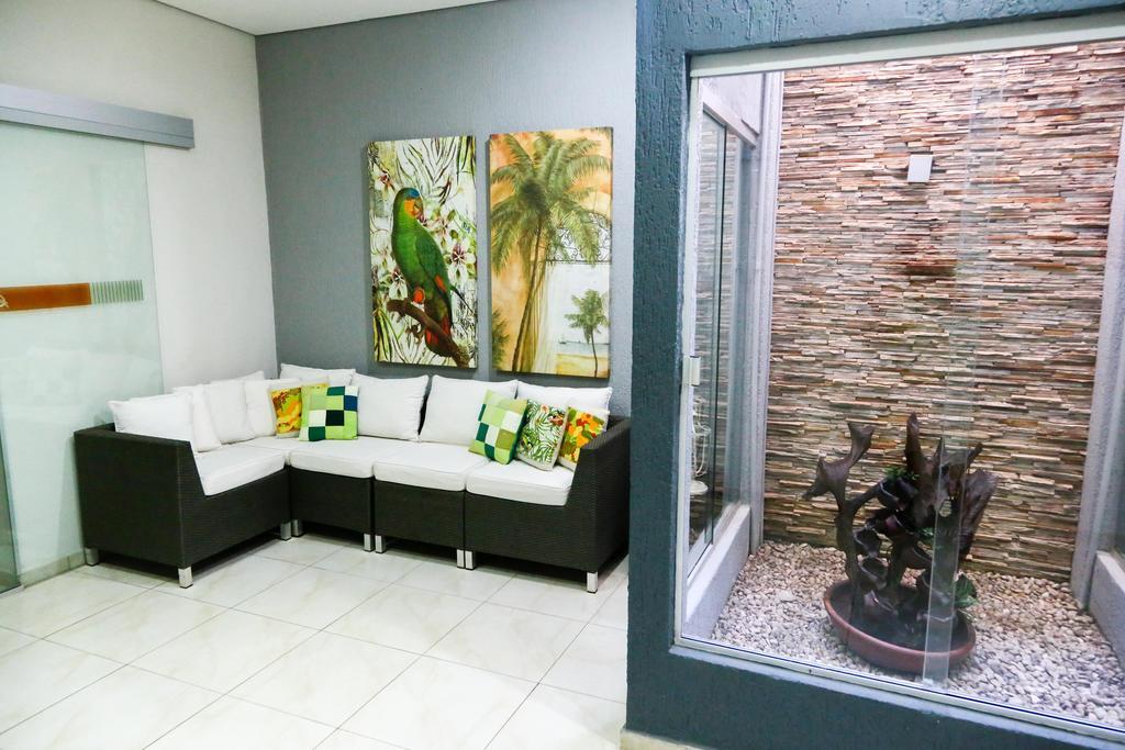Larison Economy Hotel Pôrto Velho Ngoại thất bức ảnh